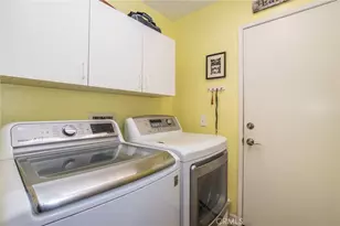 26548 Cardinal, Canyon Country, CA 91387 - Photo 27