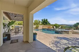 26492 Township St, Saugus, CA 91350 - Photo 45