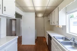 235 W Santa Anita, Burbank, CA 91502 - Photo 15