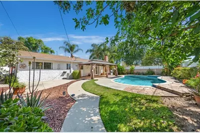 23000 Lull Street, Canoga Park, CA 91304 - Photo 19