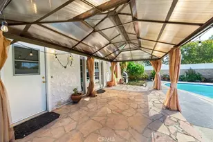 23000 Lull St, Canoga Park, CA 91304 - Photo 17