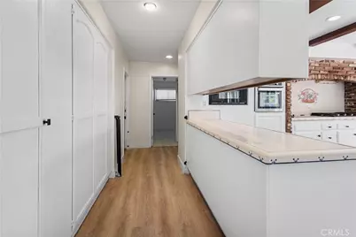 17361 Parthenia, Los Angeles, CA 91325 - Photo 29