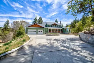 32557 Pine Cone Ct A&b, Running Springs, CA 92382 - Photo 3