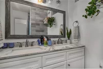 7460 Sausalito, West Hills, CA 91307 - Photo 21