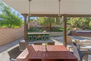 19890 Holly Dr, Saugus, CA 91350 - Photo 7