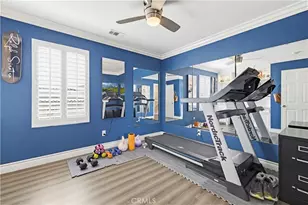 19890 Holly Dr, Saugus, CA 91350 - Photo 33