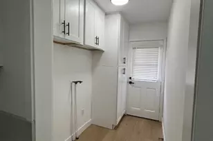 6706 Jumilla, Winnetka, CA 91306 - Photo 19