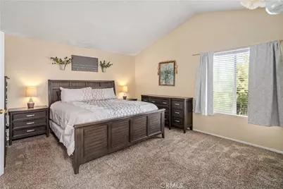 1605 Bluebell, Lancaster, CA 93535 - Photo 23