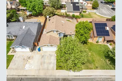 1605 Bluebell, Lancaster, CA 93535 - Photo 39
