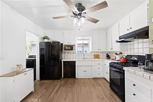 6347 Bovey Ave, Tarzana, CA 91335 - Photo 11