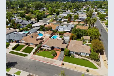 6347 Bovey Avenue, Tarzana, CA 91335 - Photo 37