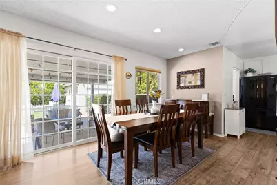 6347 Bovey Avenue, Tarzana, CA 91335 - Photo 9