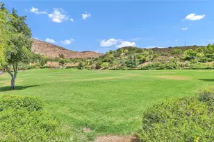 1079 Powderhorn Ct, Oak Park, CA 91377 - Photo 59