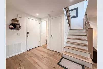 1079 Powderhorn Court, Oak Park, CA 91377 - Photo 21