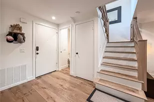 1079 Powderhorn Ct, Oak Park, CA 91377 - Photo 21