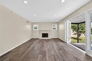 20742 Kingsbury St, Chatsworth, CA 91311 - Photo 15