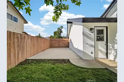 20742 Kingsbury Street, Chatsworth, CA 91311 - Photo 33
