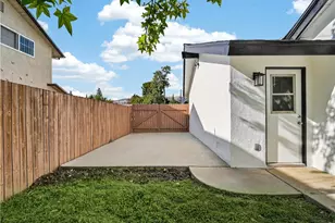 20742 Kingsbury St, Chatsworth, CA 91311 - Photo 33