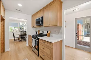 8923 Etiwanda, Northridge, CA 91325 - Photo 9