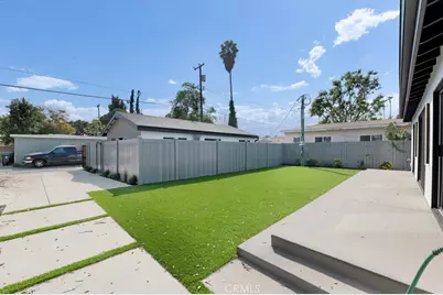 18238 Hartland Street, Reseda, CA 91335 - Photo 5