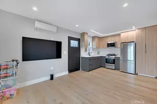 18238 Hartland St, Reseda, CA 91335 - Photo 35