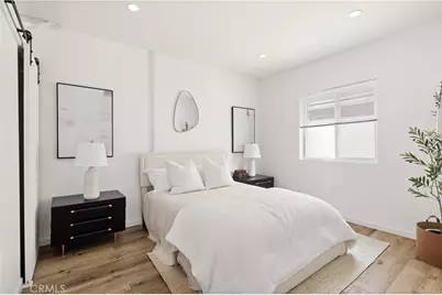 23377 Friar, Woodland Hills, CA 91367 - Photo 33