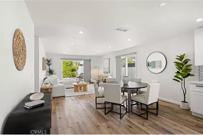 23377 Friar, Woodland Hills, CA 91367 - Photo 5