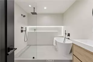 4615 El Caballero Dr, Tarzana, CA 91356 - Photo 49