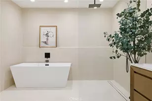 4615 El Caballero Dr, Tarzana, CA 91356 - Photo 43