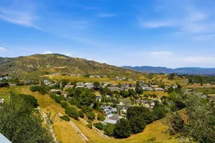 11958 Darby, Porter Ranch, CA 91326 - Photo 3