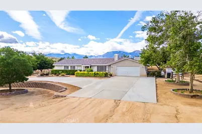 12820 E Avenue W13, Pearblossom, CA 93553 - Photo 3