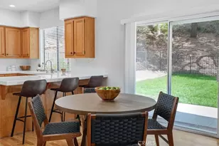 29522 Mammoth, Canyon Country, CA 91387 - Photo 11