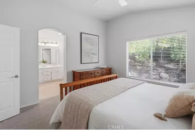 29522 Mammoth, Canyon Country, CA 91387 - Photo 17