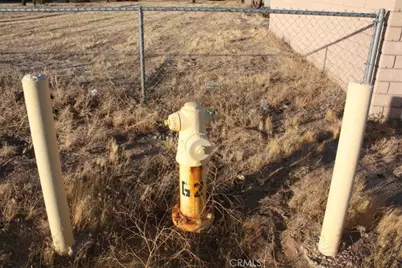 2600 W Ave O, Palmdale, CA 93551 - Photo 9