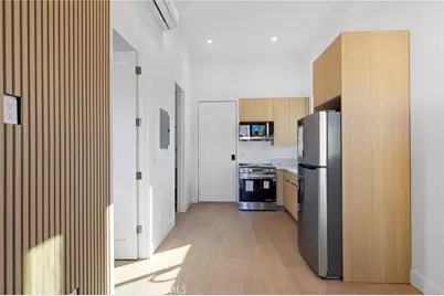 19539 Mobile Street, Reseda, CA 91335 - Photo 19