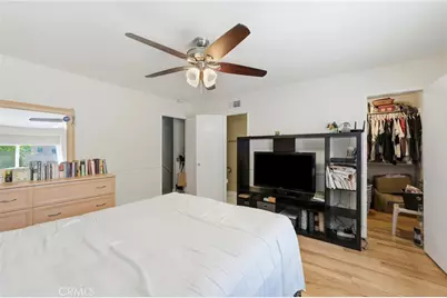 19231 Sherman Way #1, Reseda, CA 91335 - Photo 9