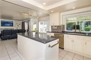 28830 Shadow Valley, Saugus, CA 91390 - Photo 31