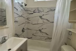 1246 N Kenmore Ave, Los Angeles, CA 90029 - Photo 23