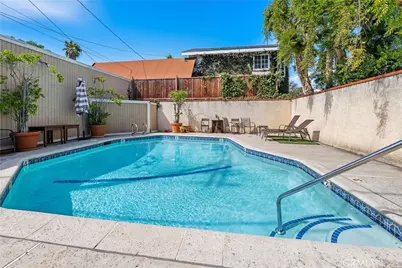 4807 Beck #2, Valley Village, CA 91601 - Photo 31
