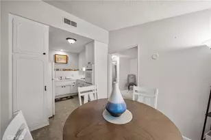 19163 Ave Of The Oaks, Newhall, CA 91321 - Photo 13