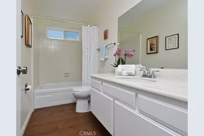19970 Greenbriar Drive, Tarzana, CA 91356 - Photo 25