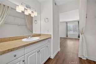 5520 Owensmouth Ave, Woodland Hills, CA 91367 - Photo 19