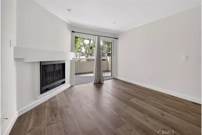 5520 Owensmouth Avenue #103, Woodland Hills, CA 91367 - Photo 5