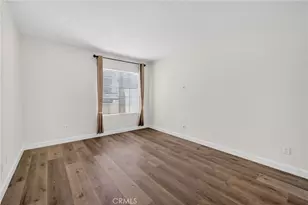 5520 Owensmouth Ave, Woodland Hills, CA 91367 - Photo 15