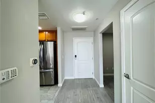 6800 Corbin, Reseda, CA 91335 - Photo 5