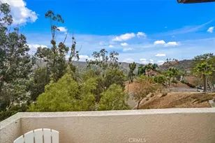 9730 Mustang Way, Sunland, CA 91040 - Photo 19