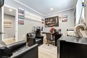 21228 Merridy St, Chatsworth, CA 91311 - Photo 29