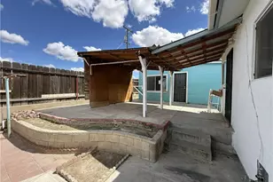 407 E St, Taft, CA 93268 - Photo 7