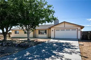 10416 Peach Ave, California City, CA 93505 - Photo 3