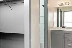 10416 Peach Ave, California City, CA 93505 - Photo 13